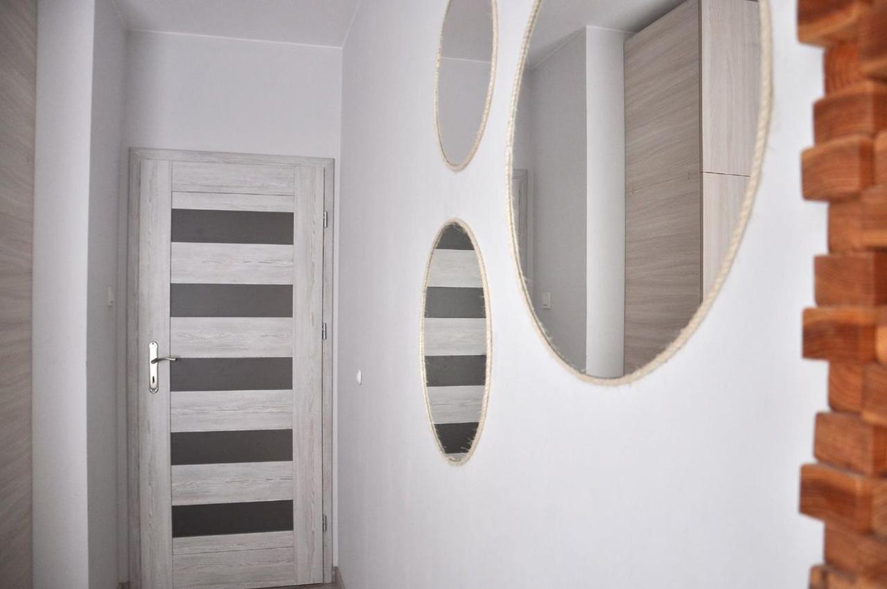 Q Apart Gold-Trzy Pokoje, Manufaktura, Klimatyzacja I Garaz Gratis, Tv Max, Fv, Gwarancja Zadowolenia Lódź Exterior foto