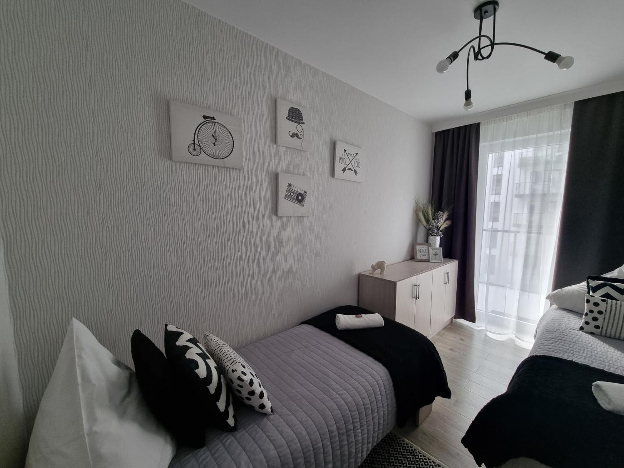 Q Apart Gold-Trzy Pokoje, Manufaktura, Klimatyzacja I Garaz Gratis, Tv Max, Fv, Gwarancja Zadowolenia Lódź Exterior foto