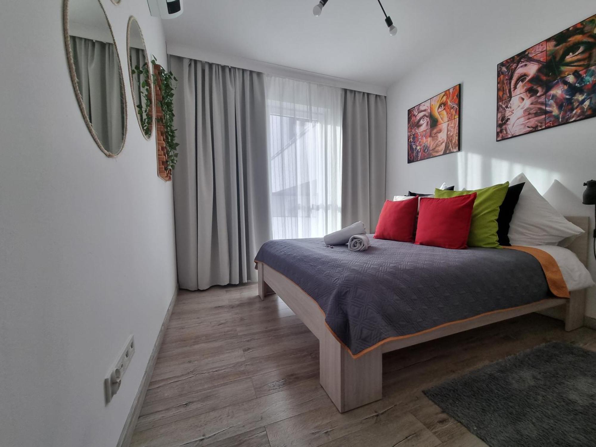Q Apart Gold-Trzy Pokoje, Manufaktura, Klimatyzacja I Garaz Gratis, Tv Max, Fv, Gwarancja Zadowolenia Lódź Exterior foto