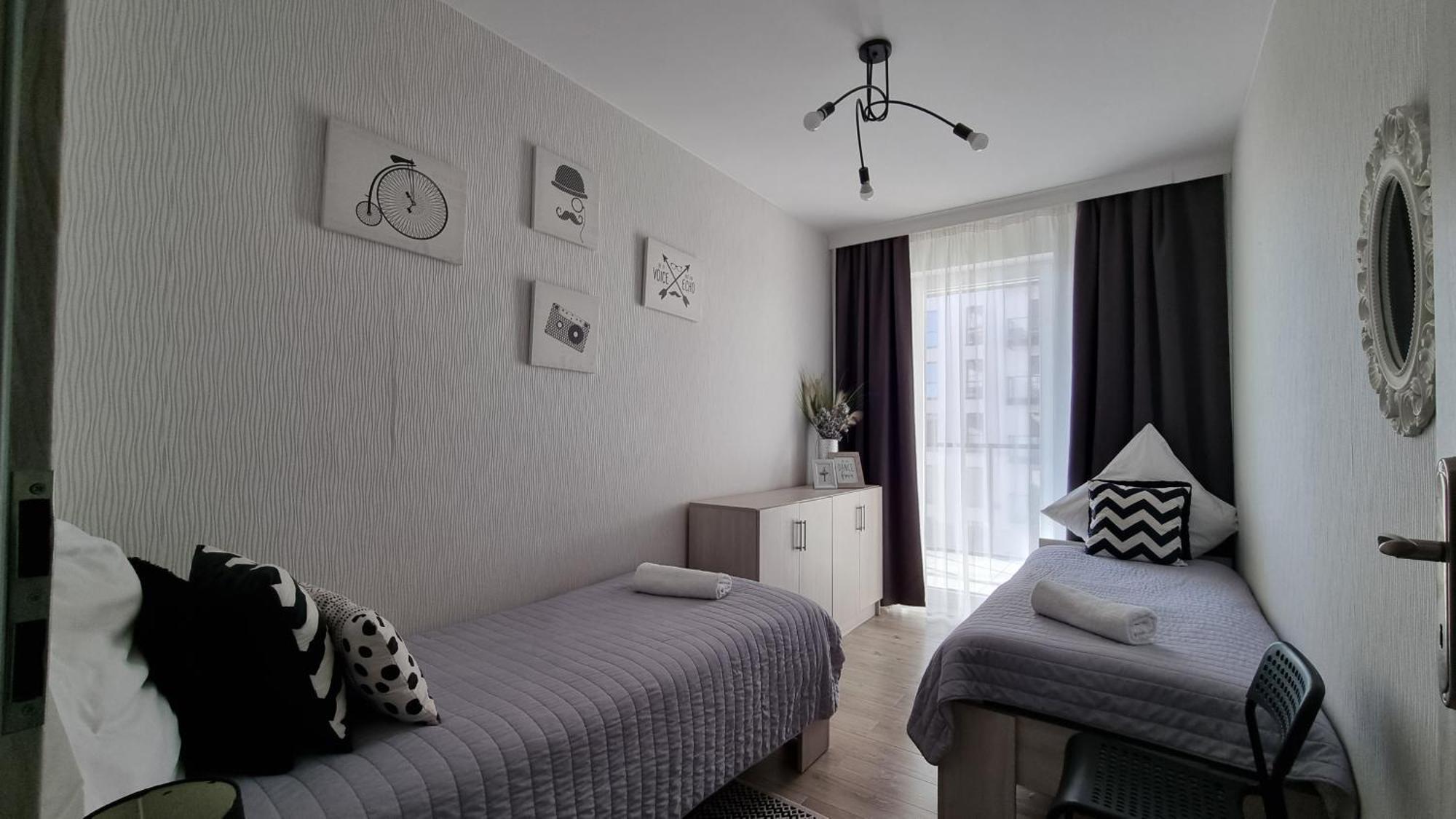 Q Apart Gold-Trzy Pokoje, Manufaktura, Klimatyzacja I Garaz Gratis, Tv Max, Fv, Gwarancja Zadowolenia Lódź Exterior foto