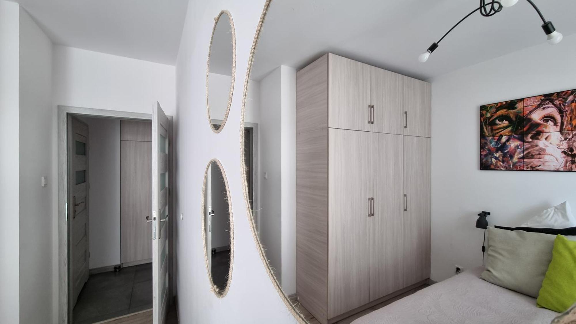 Q Apart Gold- Klimatyzowany 3 Pokojowy Apartament Przy Manufakturze Z Garazem Gratis, Fv Lódź Exterior foto