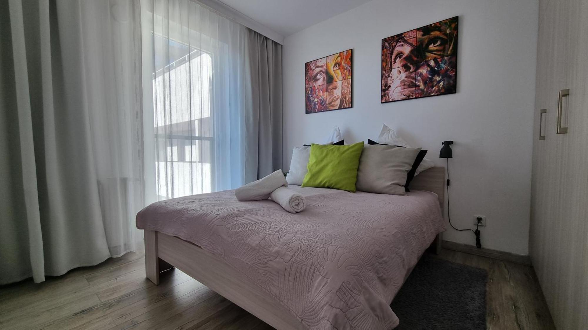 Q Apart Gold- Klimatyzowany 3 Pokojowy Apartament Przy Manufakturze Z Garazem Gratis, Fv Lódź Exterior foto